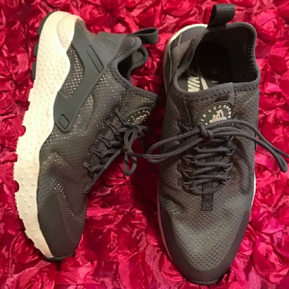 Nike Huaraches